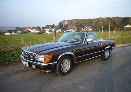 Mercedes-Benz SL 280