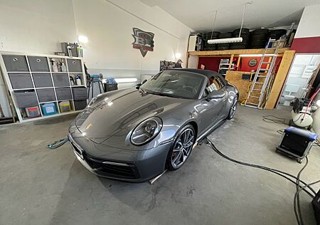 Porsche 992 Carrera 4 Cabrio - approved bis 04/2026