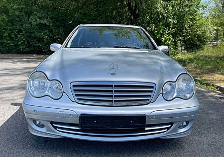 Mercedes-Benz C 220 C -Klasse Lim. CDI 129000 km Tüv 03/27