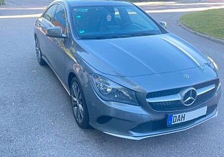 Mercedes-Benz CLA 180 d PEAK Edition PEAK Edition