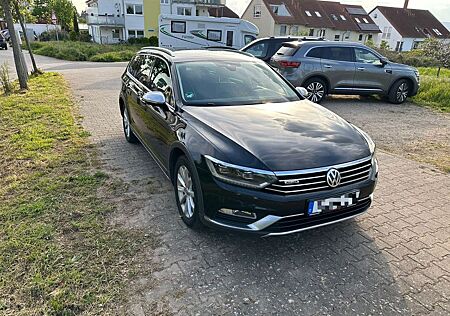 VW Passat Variant Volkswagen 2.0 TDI SCR 176kW DSG 4MOT Al...