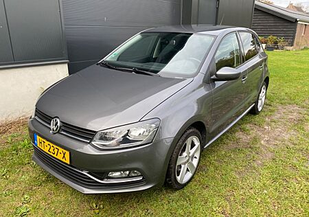 VW Polo Volkswagen 1.2 TSI 66kW Apple Carplay Highline 2015