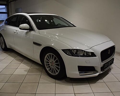 Jaguar XF Bi-Xenon HUD SHZ NAVI LEDER