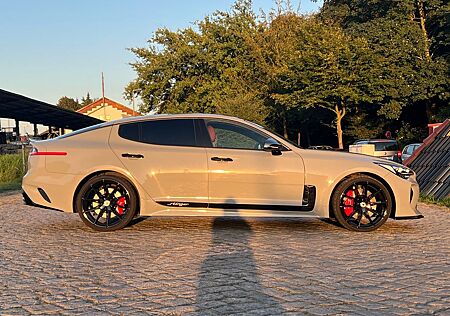 Kia Stinger GT 3.3 > Garantie > Bastuck > 20"...