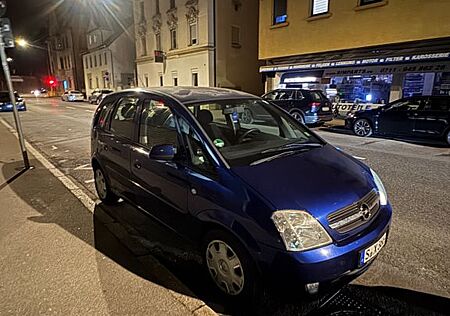 Opel Meriva 1.6 -