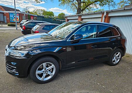 Audi Q5 50 TFSI,S-Line,Navi,Luftfederung,kamera,StHz