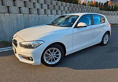 BMW 116i Sportpaket Tüv neu, 8fach bereift weiß