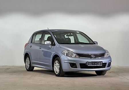 Nissan Tiida Visia