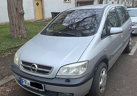 Opel Zafira 1.8 16V -