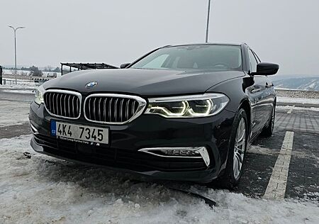 BMW 530d xDrive Touring Luxury Line