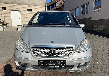 Mercedes-Benz A 200 Turbo AVANTGARDE