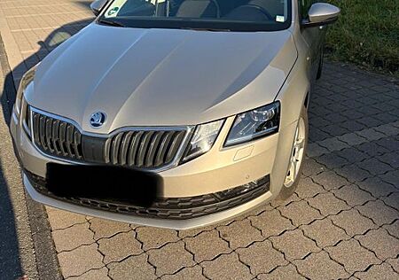 Skoda Octavia 1.6 TDI DSG SOLEIL Combi SOLEIL