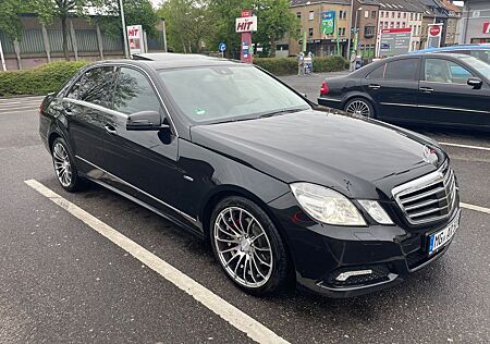Mercedes-Benz E 220 CDI BlueEFFICIENCY AVANTGARDE AVANTGARDE