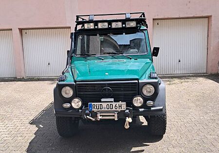 Mercedes-Benz G 300 GD 300