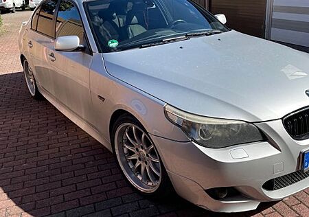 BMW 523i M Paket LPG