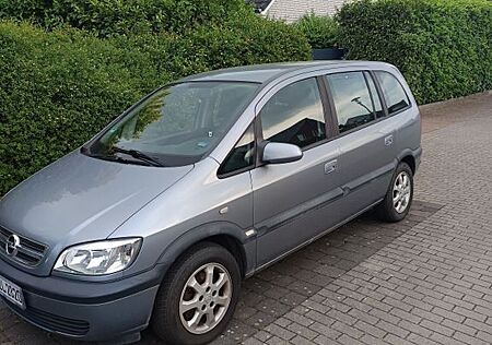 Opel Zafira 1.6 16V Elegance Elegance