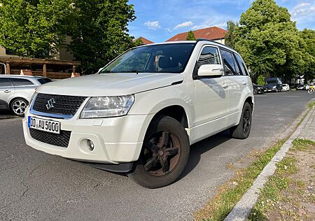 Suzuki Grand Vitara 1.9 DDiS X30 Allrad, Leder, Klima..