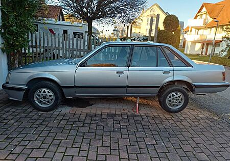 Opel Senator a 3,0 E Automatik