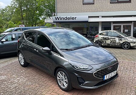 Ford Fiesta Titanium Winterpaket, einer der letzten!