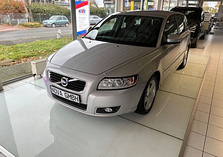 Volvo V50 D2 Business Edition*LEDER*NAVI*S-HEFT*2.HAND