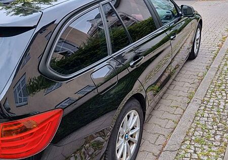 BMW 320d Touring Modern Line Modern Line