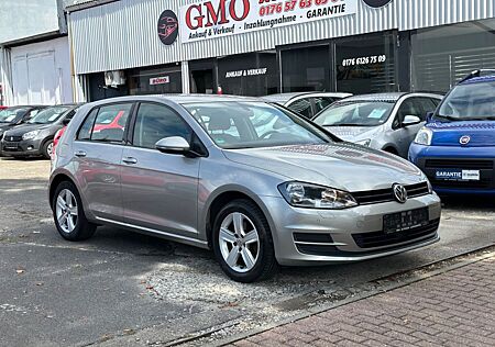 VW Golf Volkswagen VII Lim. BMT*NAVI*KLIMAAUTO*HAGEL SCHADEN*