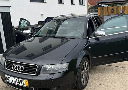 Audi A4 1.8 T Avant -