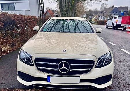 Mercedes-Benz E 220 d Autom. -Avantgarde