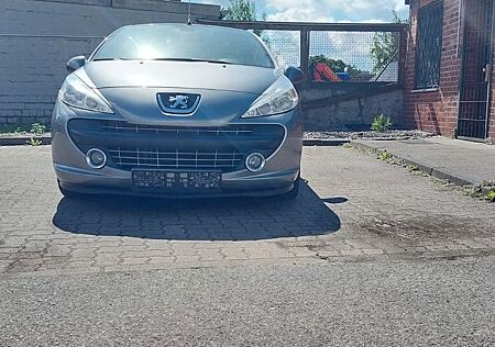 Peugeot 207 CC Sport HDi FAP 110 Sport