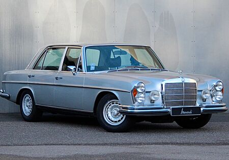 Mercedes-Benz 300 SEL 6,3 Liter W 109