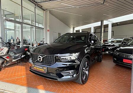 Volvo XC 40 T5-R Design Recharge Plug-In Hybrid