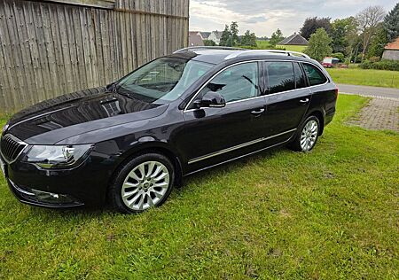 Skoda Superb 1.8 TSI DSG Elegance Combi Elegance