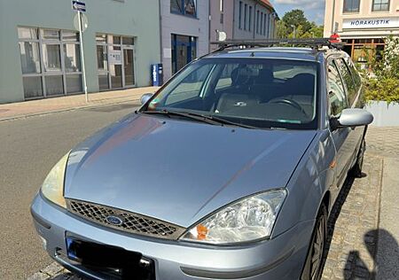 Ford Focus 1.6 m-1