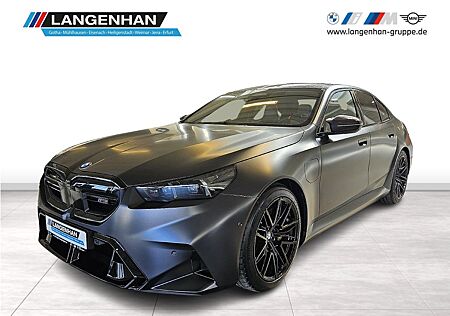BMW M5 Limousine Keramik Bremse Bowers Wilkins AHK