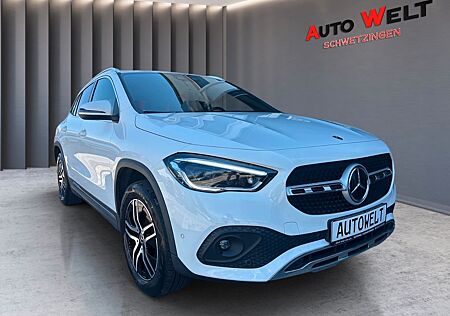 Mercedes-Benz GLA 220 d 4Matic 1.Hand/Beam/ACC/AHK/Kamera