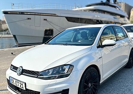 VW Golf Volkswagen 2.0 TDI DSG GTD GTD