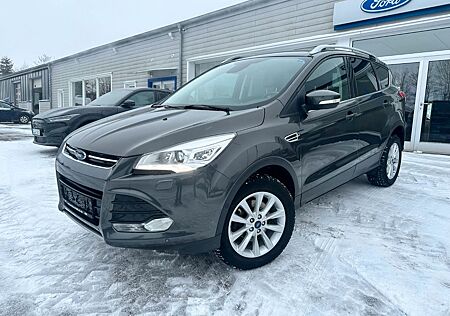 Ford Kuga 2,0 TDCi 4x4 110kW Titanium PowerShift