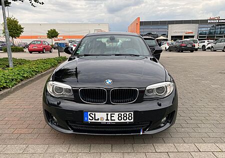 BMW 118d Anzeige endet heute , Coupé - Automatic