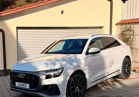 Audi Q8 *50*TDI*quattro*S*LINE*AHK*MWST*