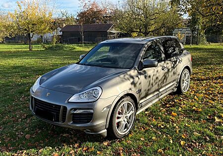 Porsche Cayenne GTS