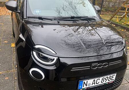 Fiat 500E icon 42 kWh -