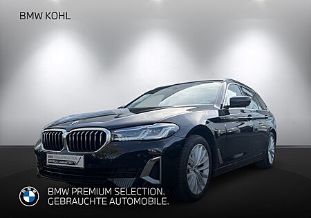 BMW 520 d Touring Luxury Line Head-Up Display Drivin