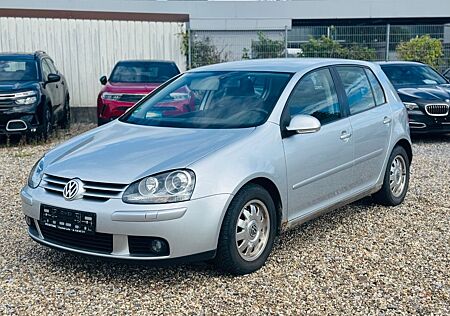VW Golf Volkswagen V 1.9 TDI Lim. Sportline