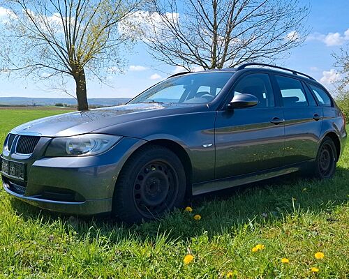 BMW 318i Touring