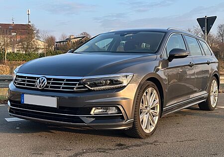 VW Passat Variant Volkswagen 2.0 BiTDI DSG 4Motion R-line