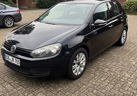 VW Golf Volkswagen 6 2.0 tdi TÜV 08/26 12fach Bereift Tausc