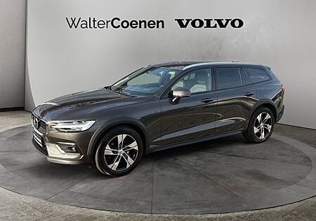Volvo V60 CC V60 Cross Country B4 D AWD Plus AHK semi elekt.