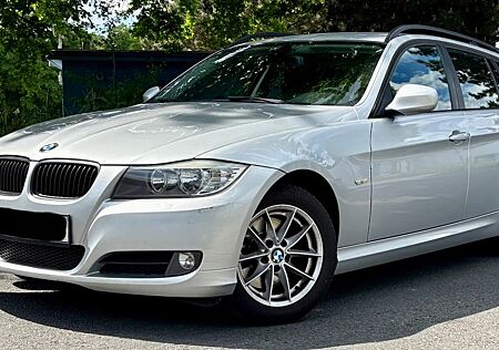 BMW 320i Touring Automatik Klimaautomatik 4 Seasons