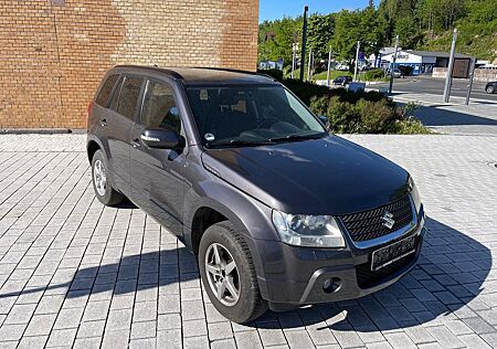 Suzuki Grand Vitara 2.4 VVT*Euro5*Allrad*Tüv 2026*AHK