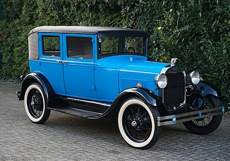 Ford Model A Fordor Leatherback "Briggs" mit TÜV u. H